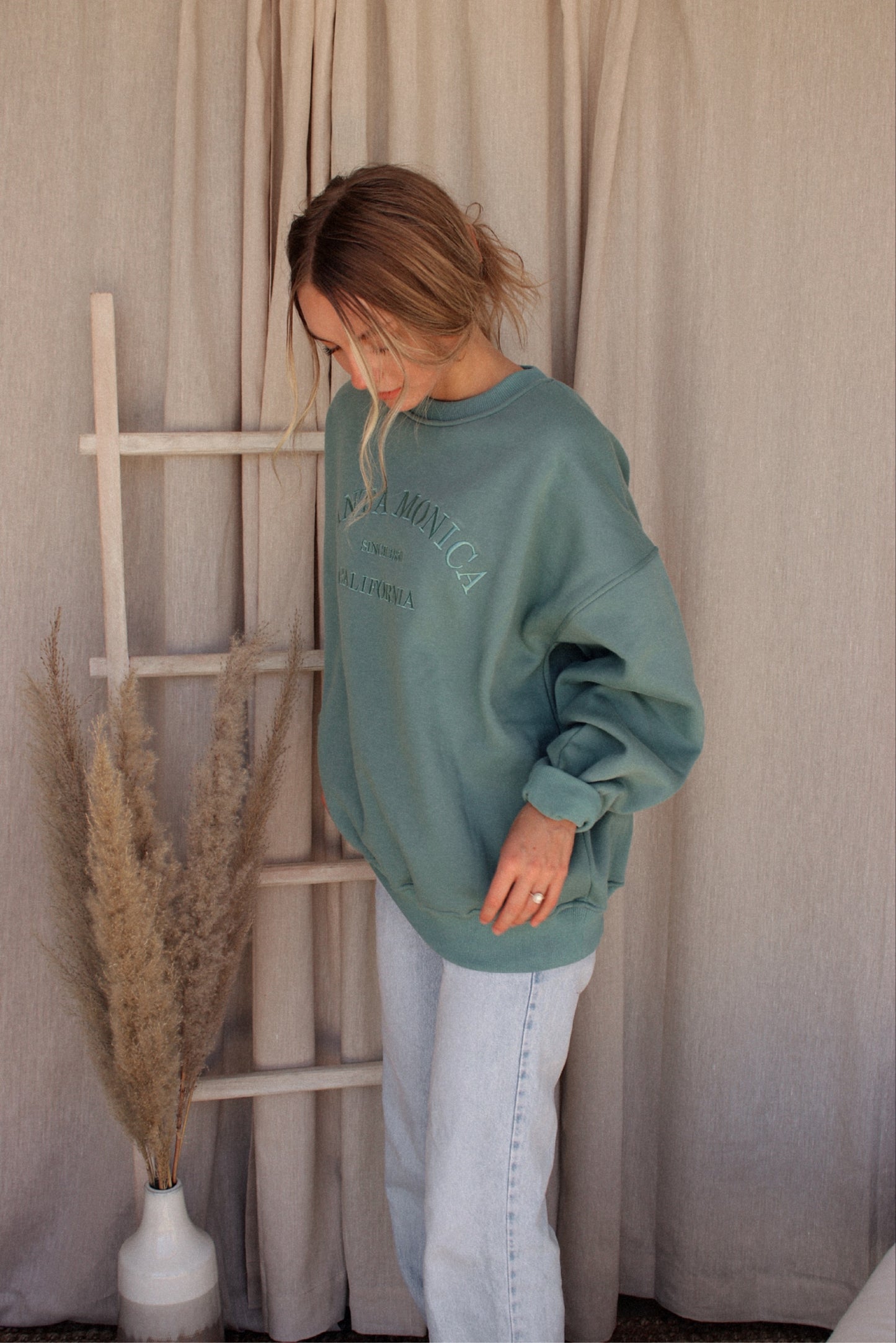 Blue Gaze Pullover