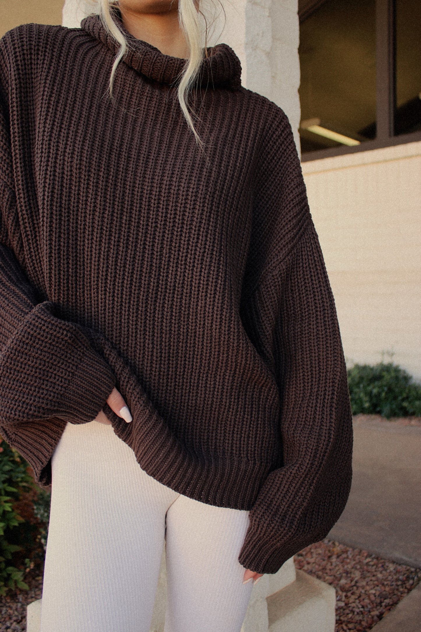 Envy Oversized Knit Sweater-Chocolate